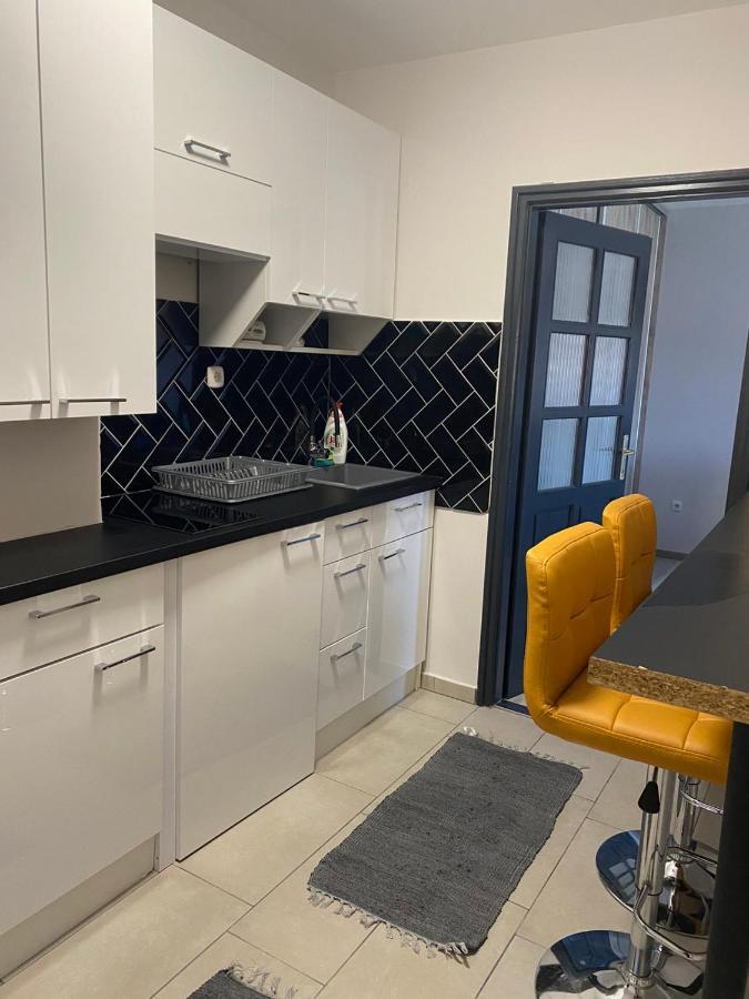Gabrielle Apartman Hajdúszoboszló Buitenkant foto